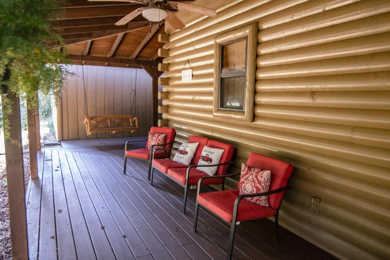 River Wellness Lodge Kingston Extérieur photo