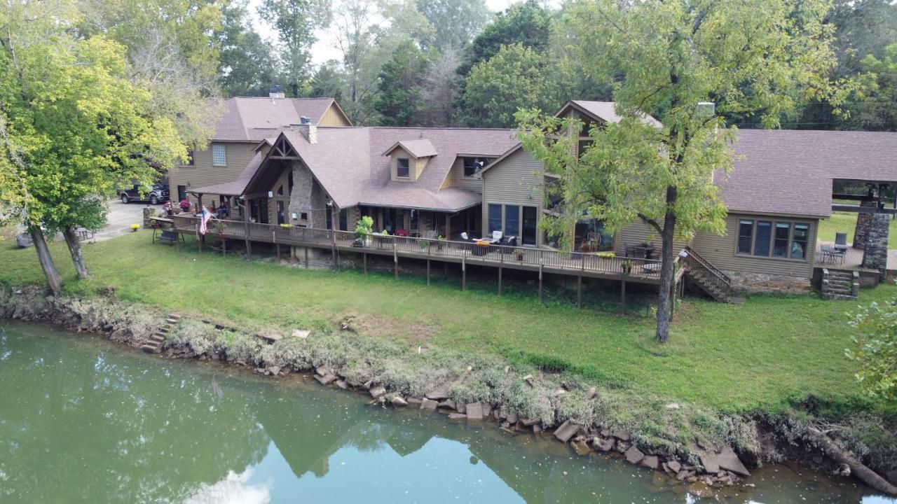 River Wellness Lodge Kingston Extérieur photo