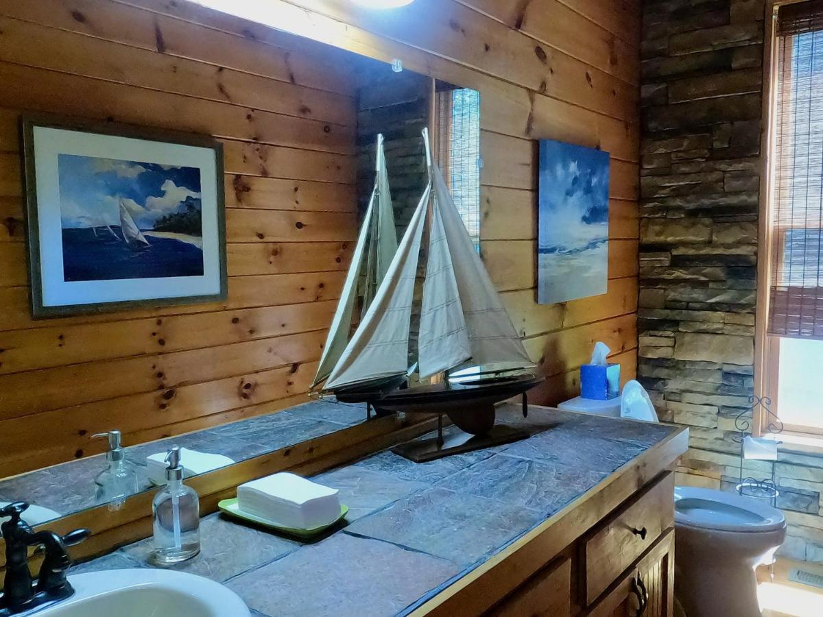 River Wellness Lodge Kingston Extérieur photo
